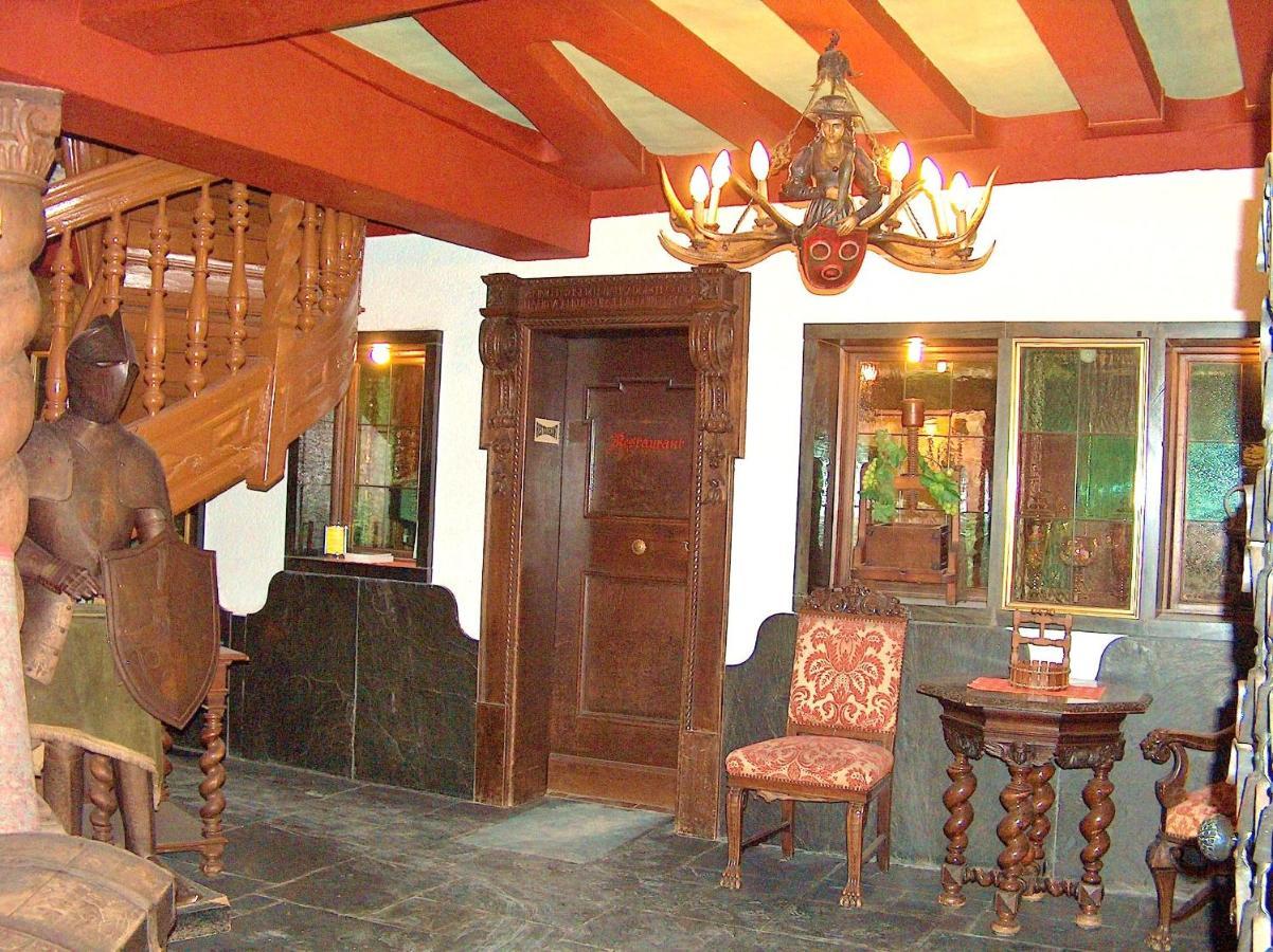 Alte Thorschenke Cochem Exterior foto