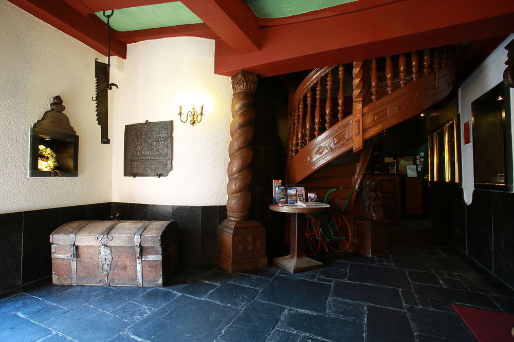 Alte Thorschenke Cochem Exterior foto