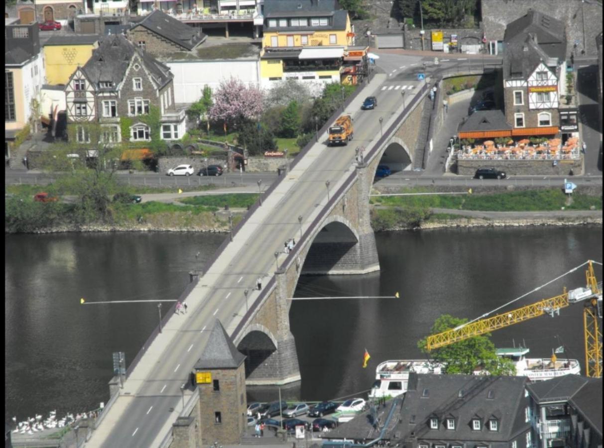 Alte Thorschenke Cochem Exterior foto